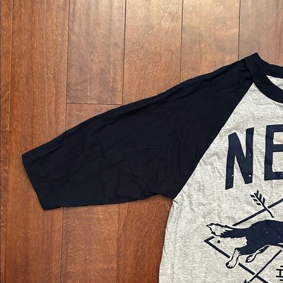 Neck Deep Gray and Blue Raglan Tee with 3/4 Sleeves, Size Large, NWOT - Picture 3 of 11